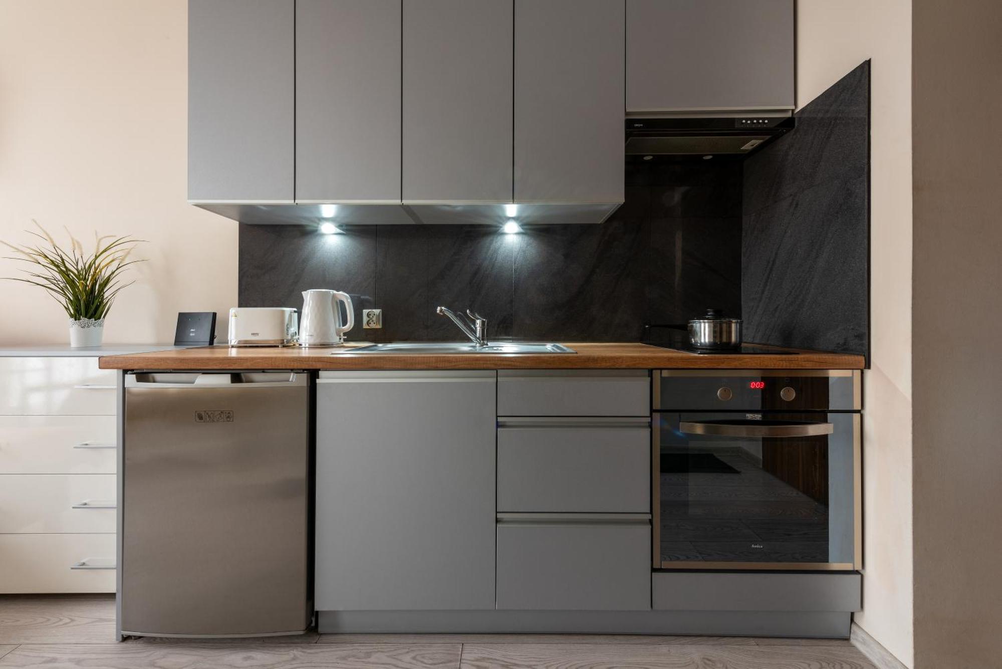 Cozy Modern Apartment Astoria Magic Orange Old Town كراكوفيا المظهر الخارجي الصورة