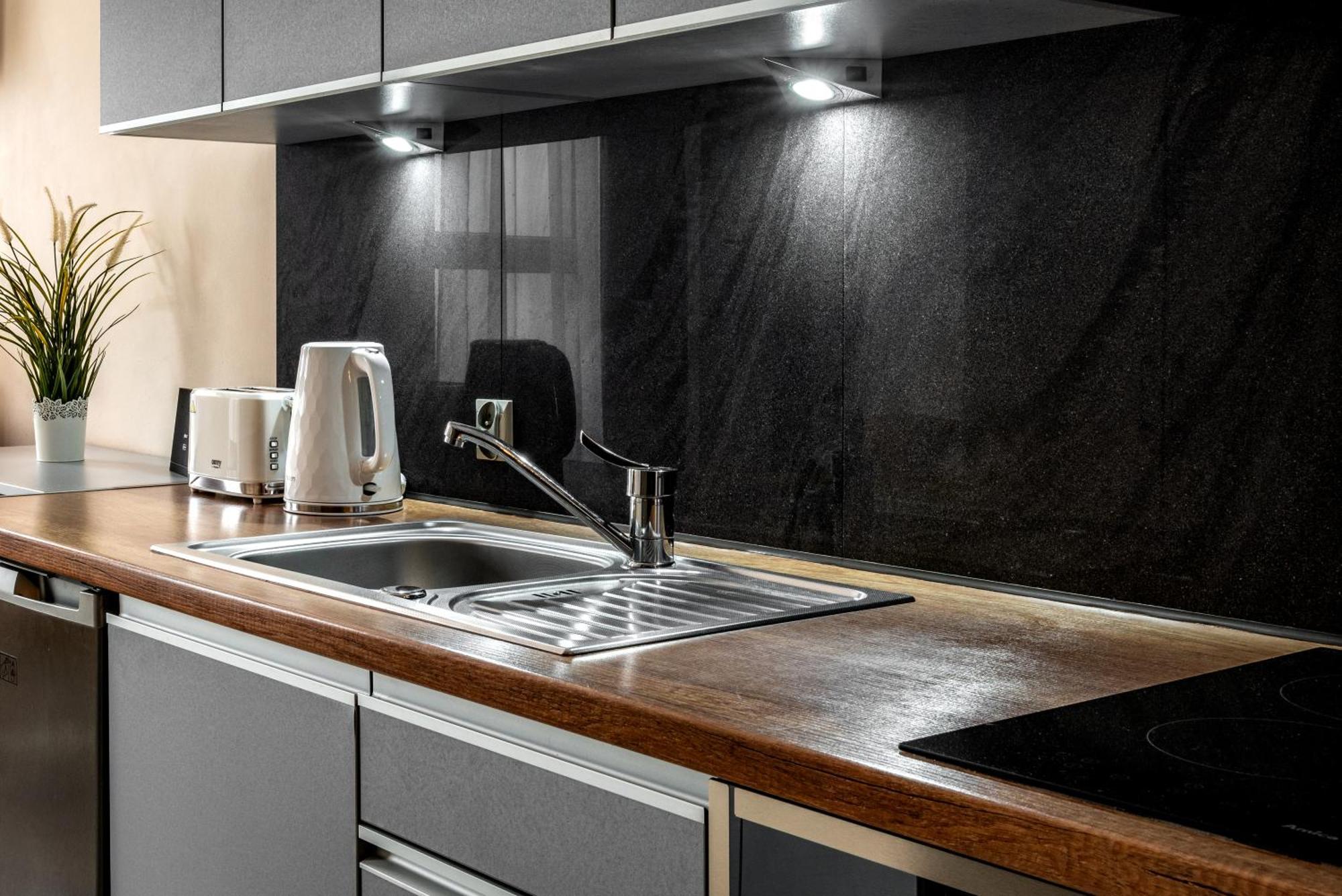 Cozy Modern Apartment Astoria Magic Orange Old Town كراكوفيا المظهر الخارجي الصورة